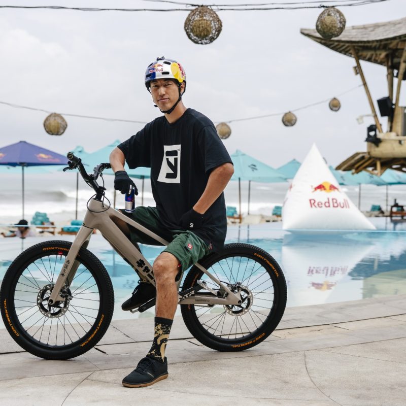 GM 250908 Tomomi Nishikubo FINNS Beach Club 0009