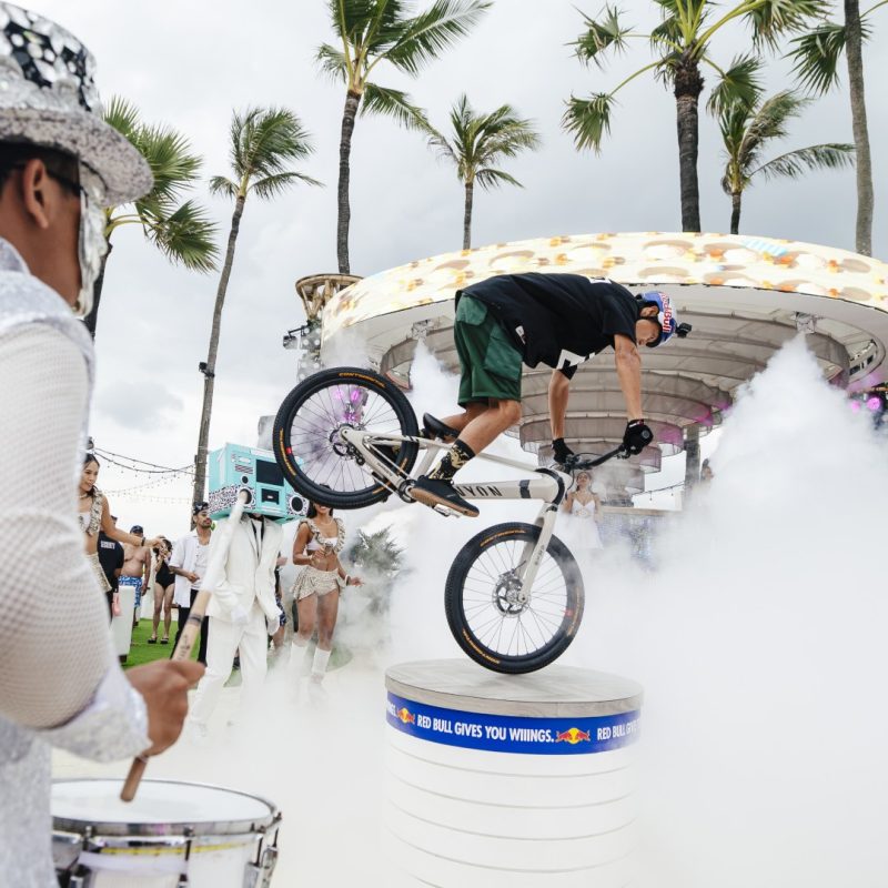 GM 250908 Tomomi Nishikubo FINNS Beach Club 0012